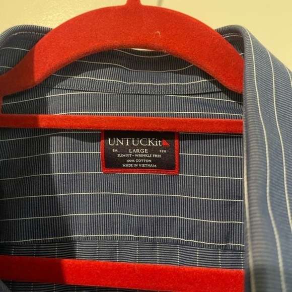 Untuckit button down long sleeves shirt - Picture 2 of 6